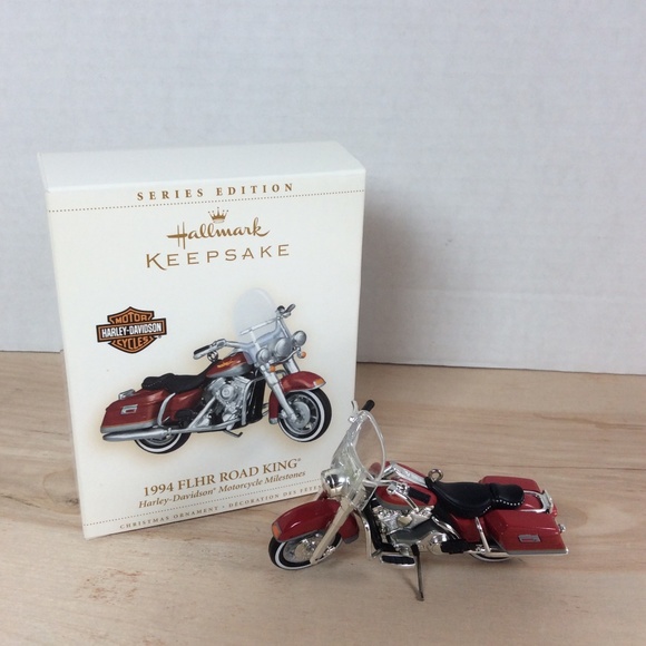 Hallmark 1994 FLHR Road King Harley Davidson Motorcycle Milestones Keepsake Orna - Picture 1 of 12